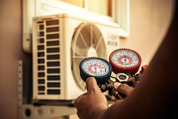 Professional Air Conditioning Service technician working in Stockholm, NJ